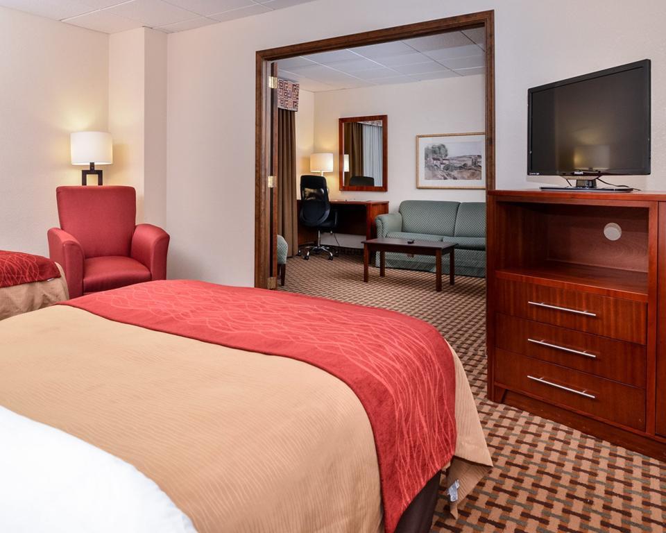 Quality Inn And Suites Conference Center ريتشموند المظهر الخارجي الصورة