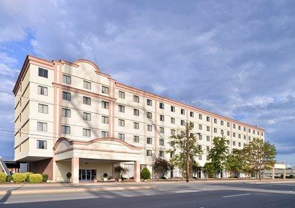 Quality Inn And Suites Conference Center ريتشموند المظهر الخارجي الصورة