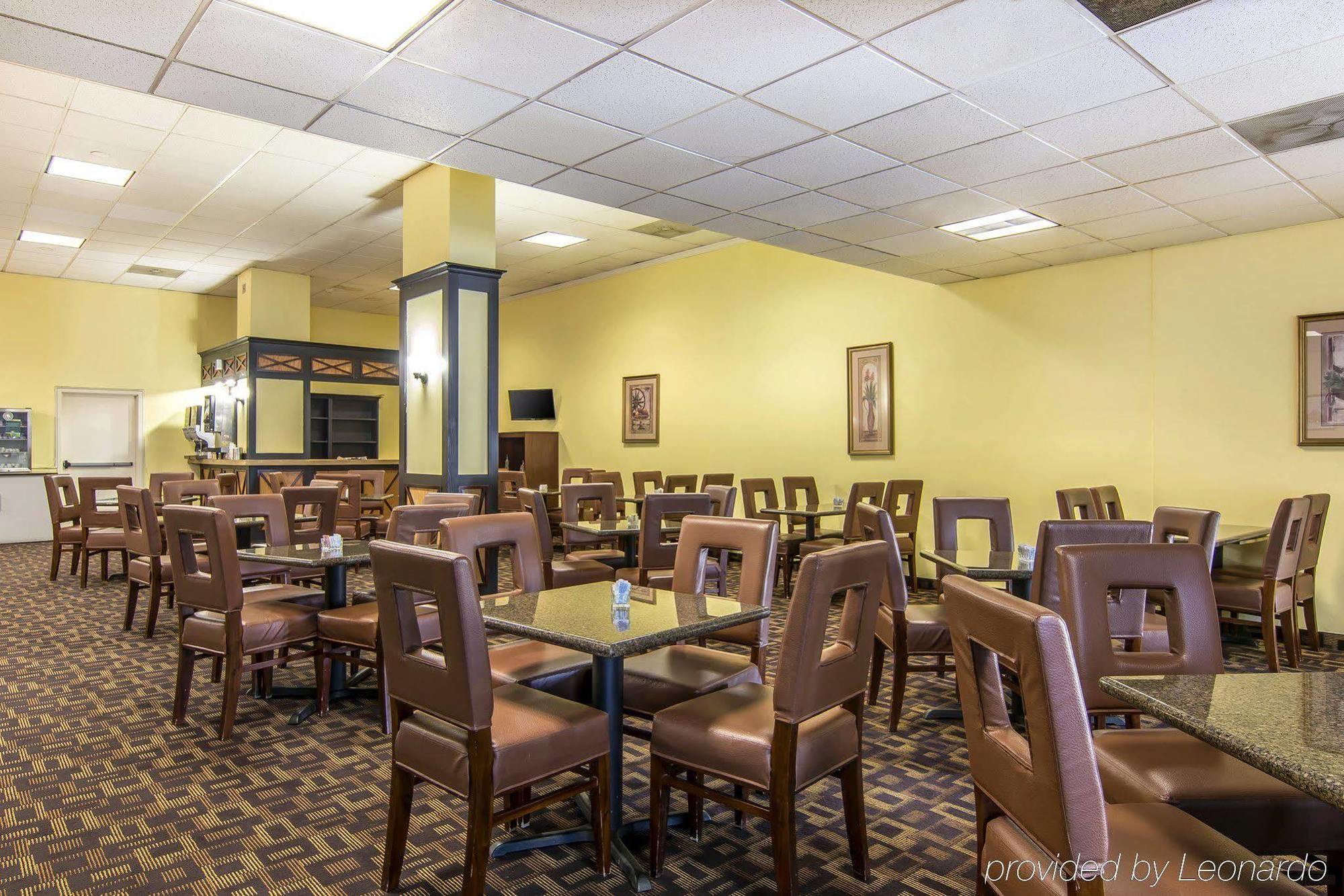 Quality Inn And Suites Conference Center ريتشموند المظهر الخارجي الصورة