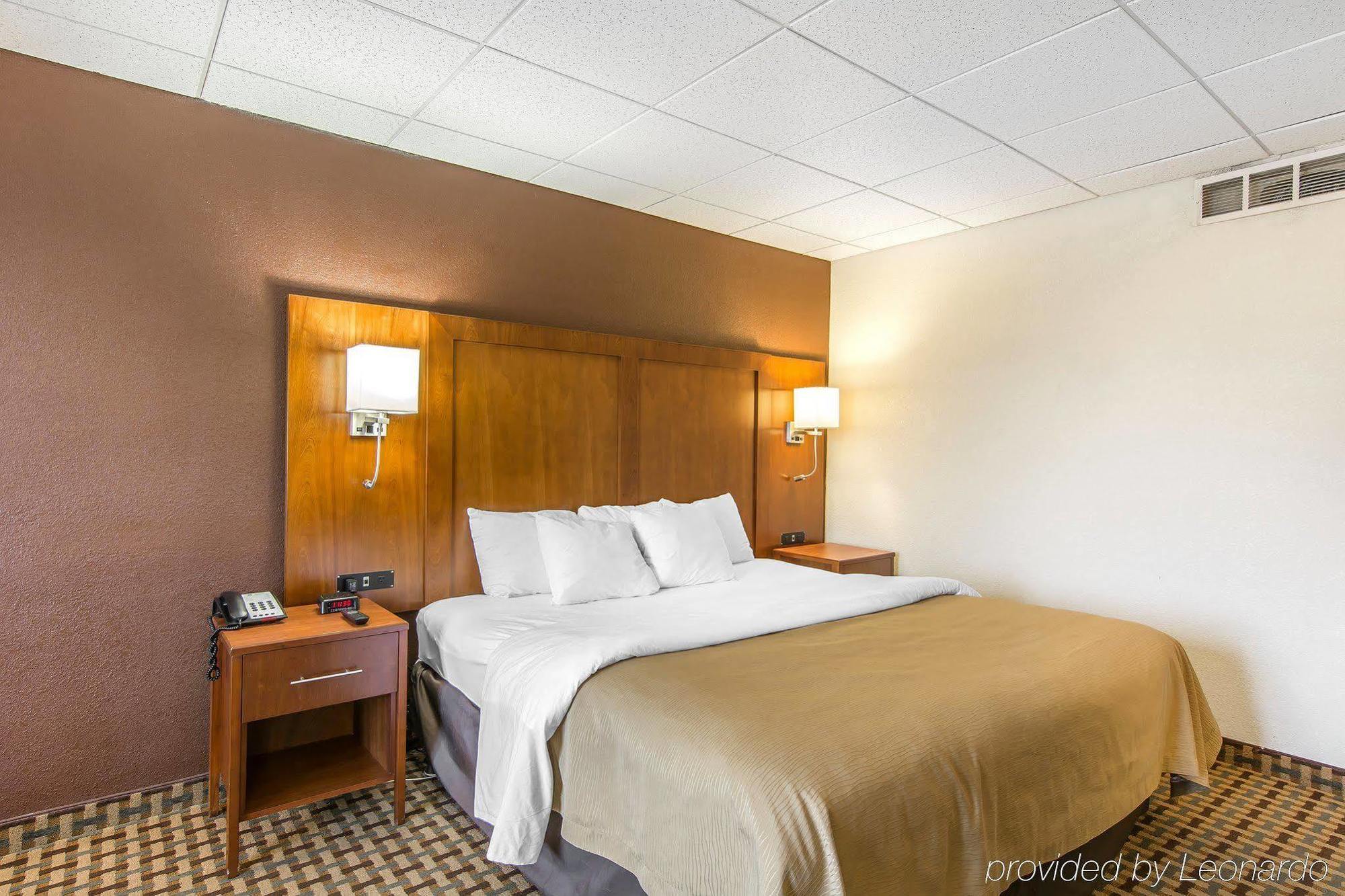 Quality Inn And Suites Conference Center ريتشموند المظهر الخارجي الصورة
